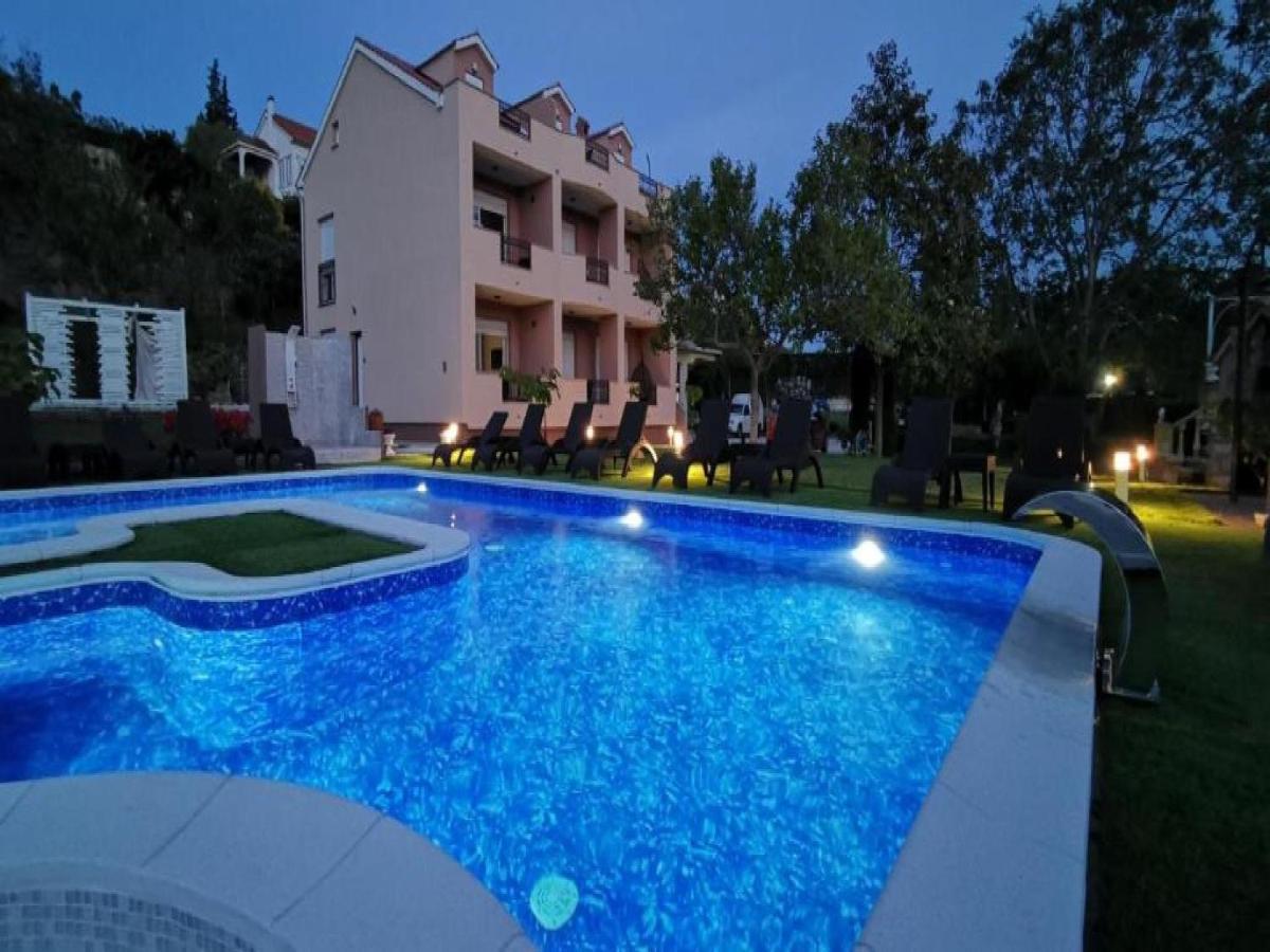 Apartments Villa Subic Kampor Екстериор снимка